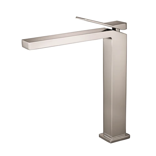 Fanny Tall Bath